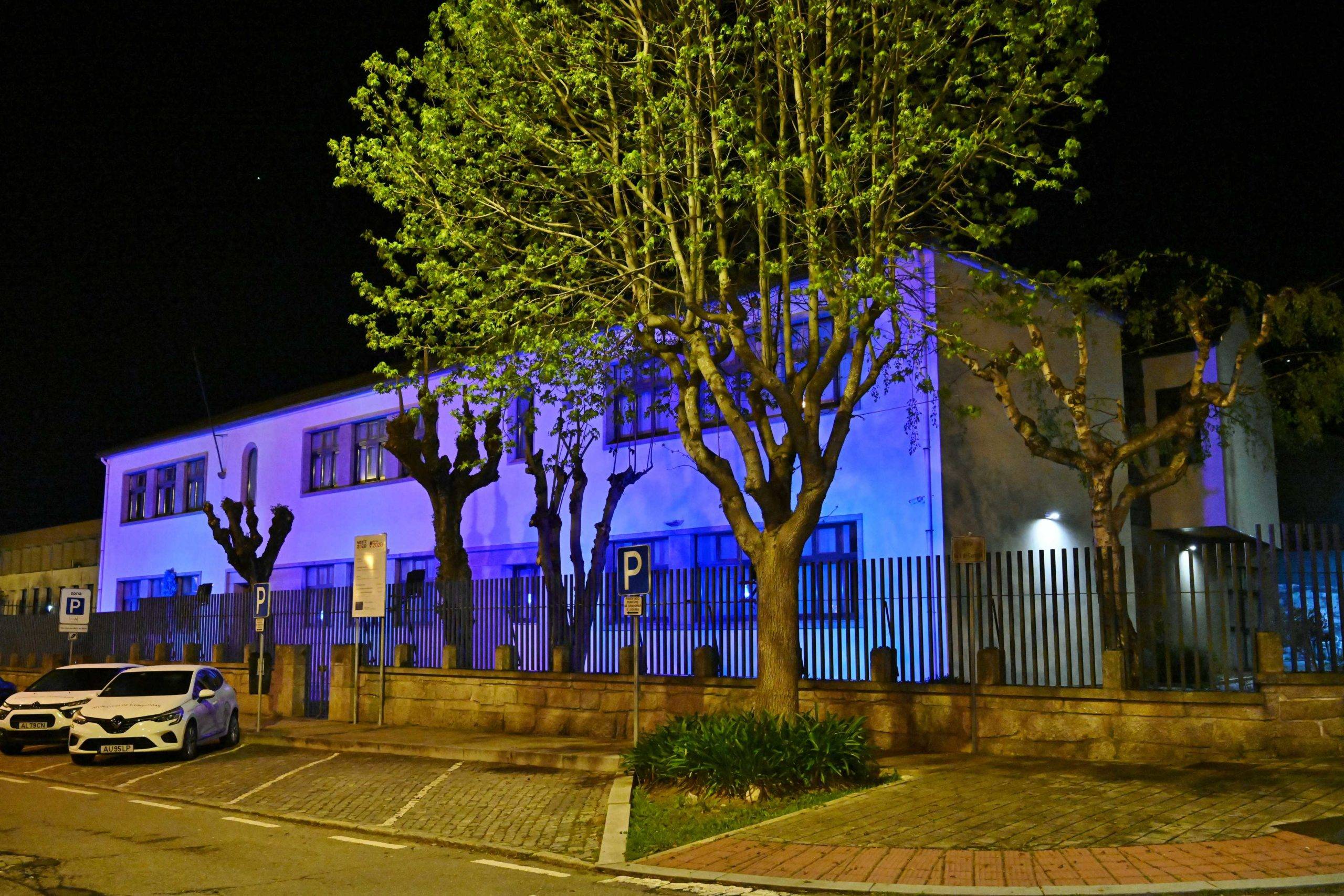 Gondomar adere ao Movimento Light It Up Blue 1