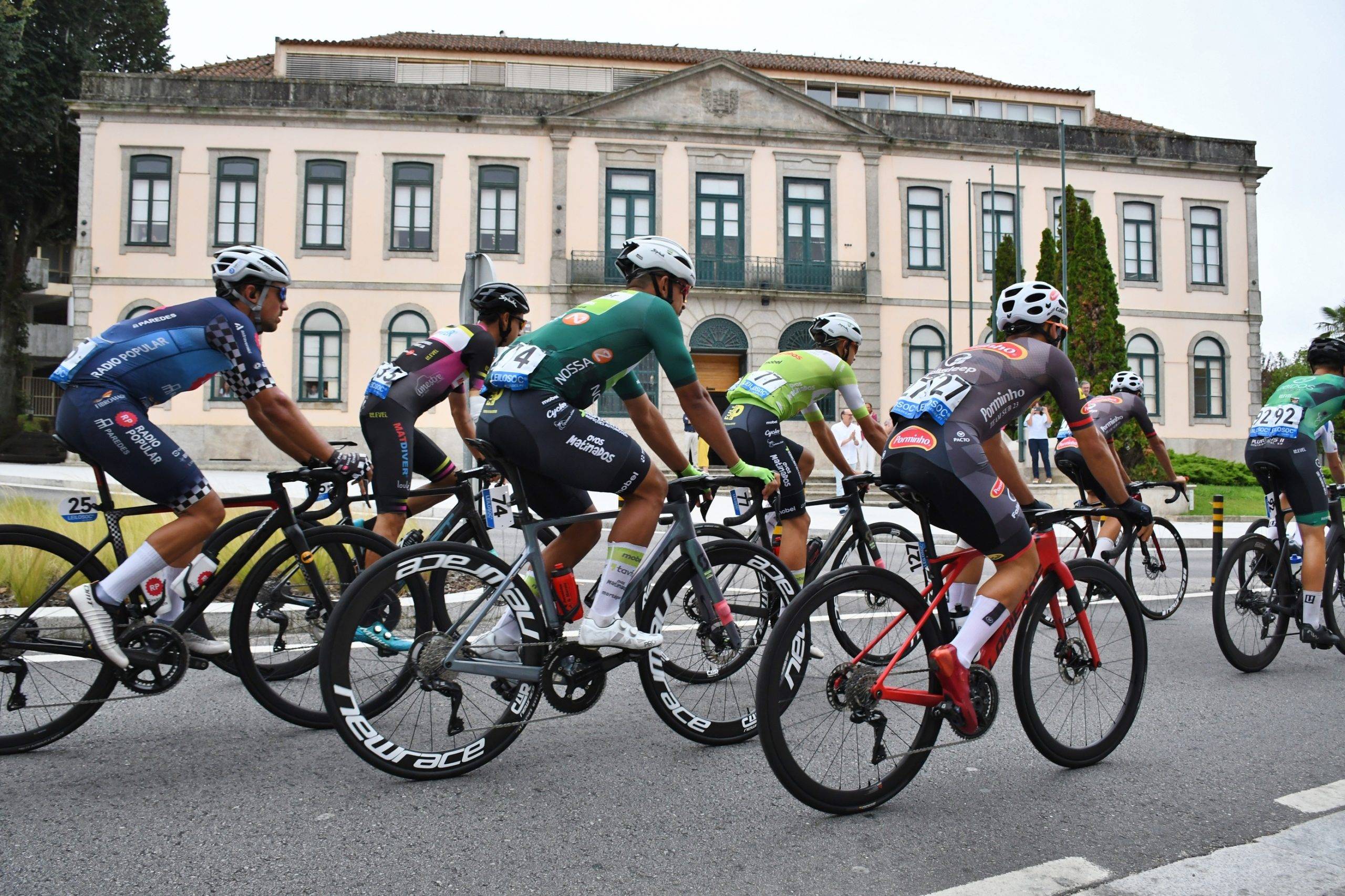 Gondomar recebeu a 3.ª etapa do 33.º Grande Prémio de Ciclismo JN | Leilosoc 8