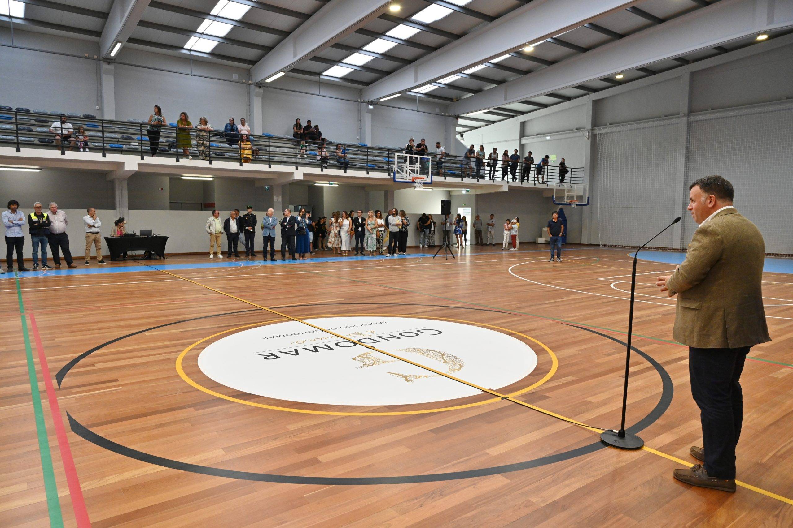 Pavilhões Desportivos Municipais de Covelo e São Pedro da Cova reabrem após obras 10