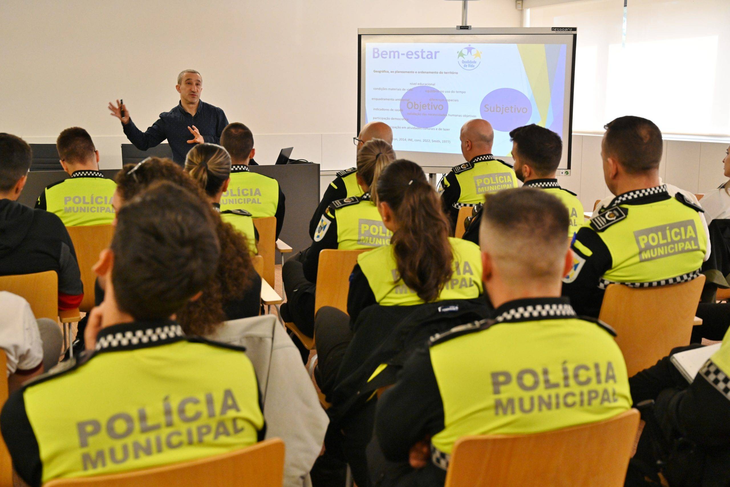 Polícia Municipal de Gondomar capacitada para a promoção e proteção de crianças e jovens