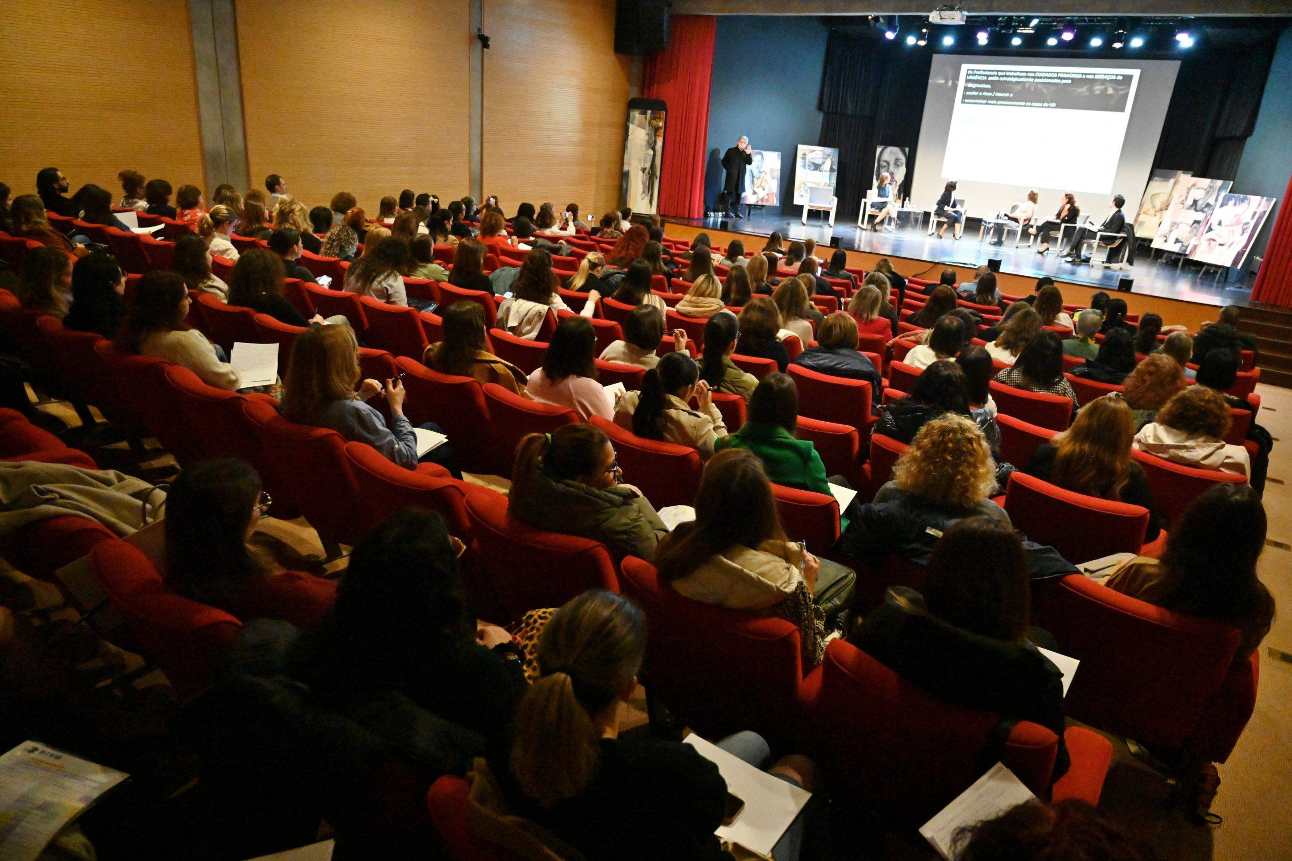 Violência doméstica e de género em debate no Auditório Municipal de Gondomar 6