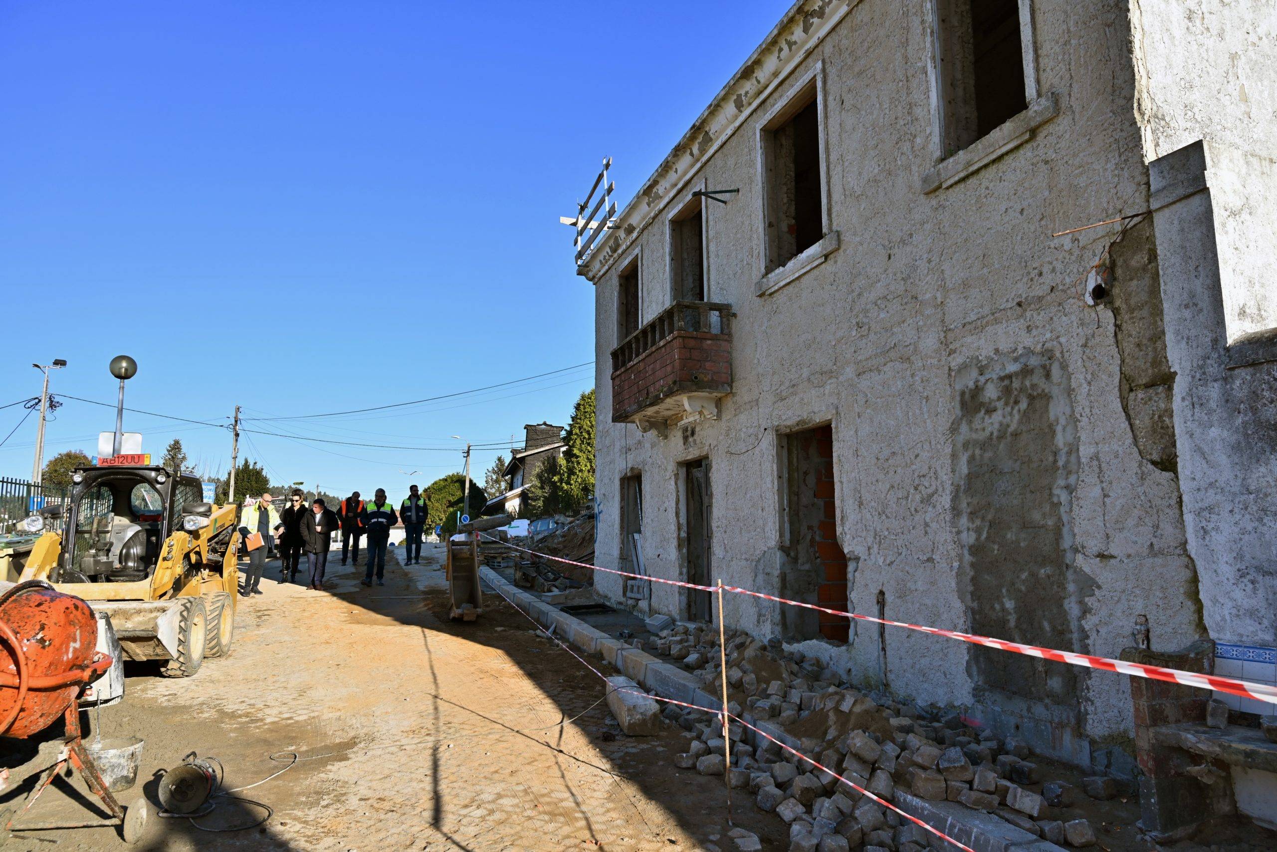 Antiga Junta de Freguesia de Jovim convertida em centro de convívio sénior 2