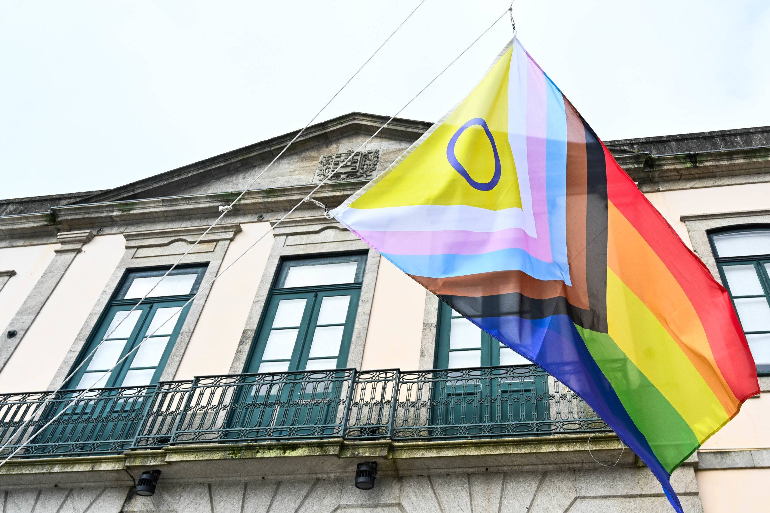 Ninguém fica para trás: igualdade, liberdade e justiça para todas as pessoas