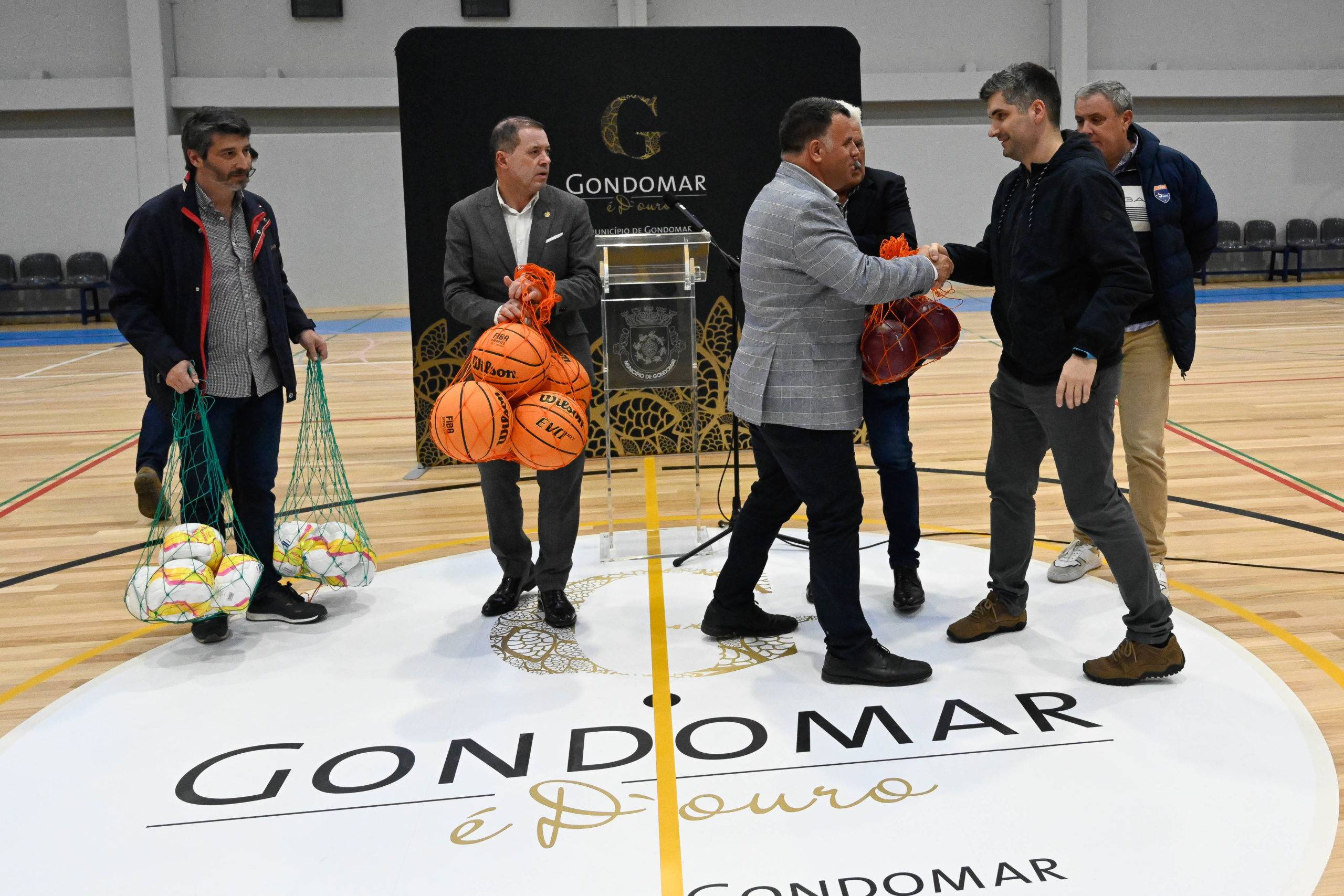 Inauguração após obras do Pavilhão Desportivo Municipal da Foz do Sousa 12