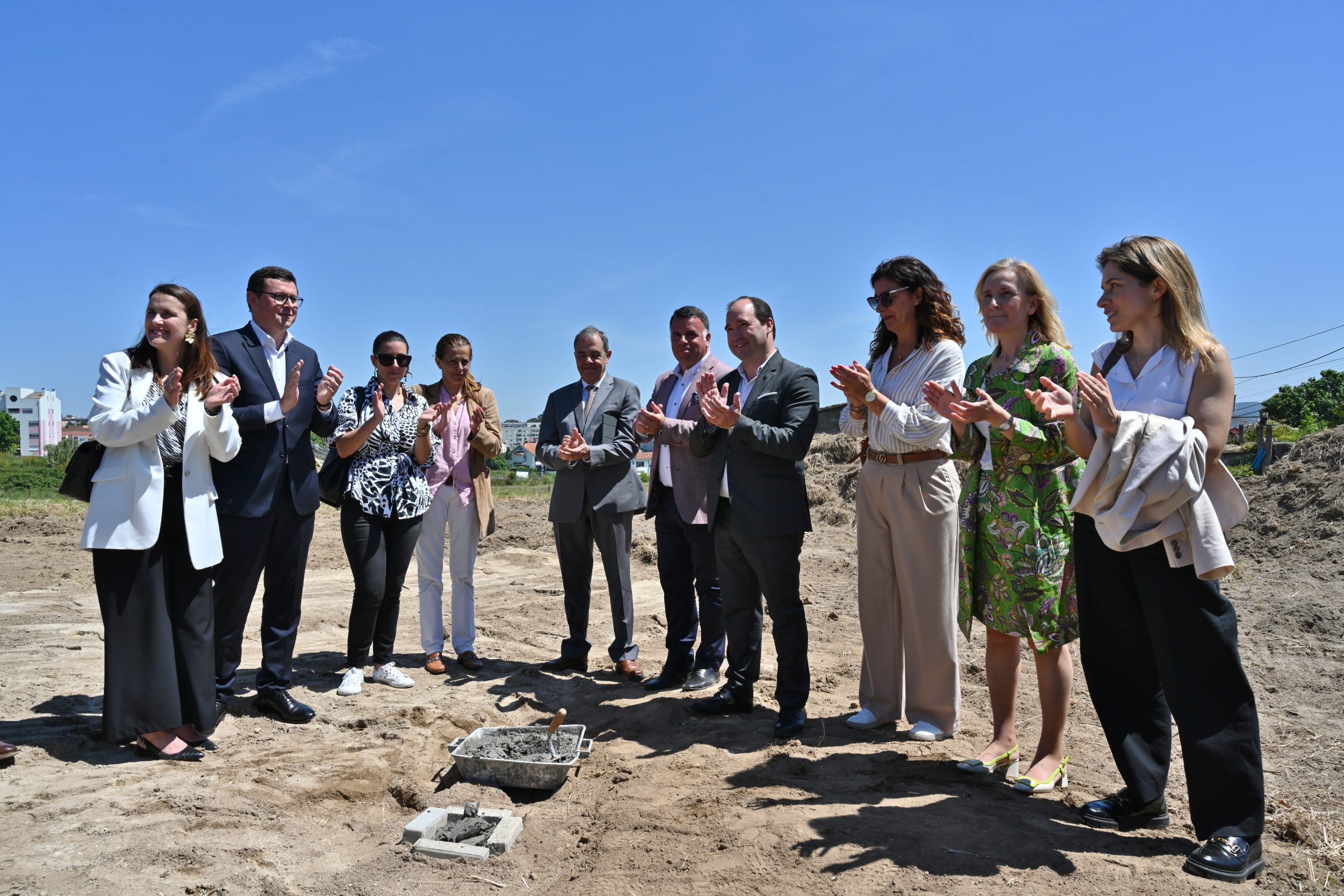 Lançamento da primeira pedra da construção do novo Centro de Saúde Brás-Oleiro em Rio Tinto 8