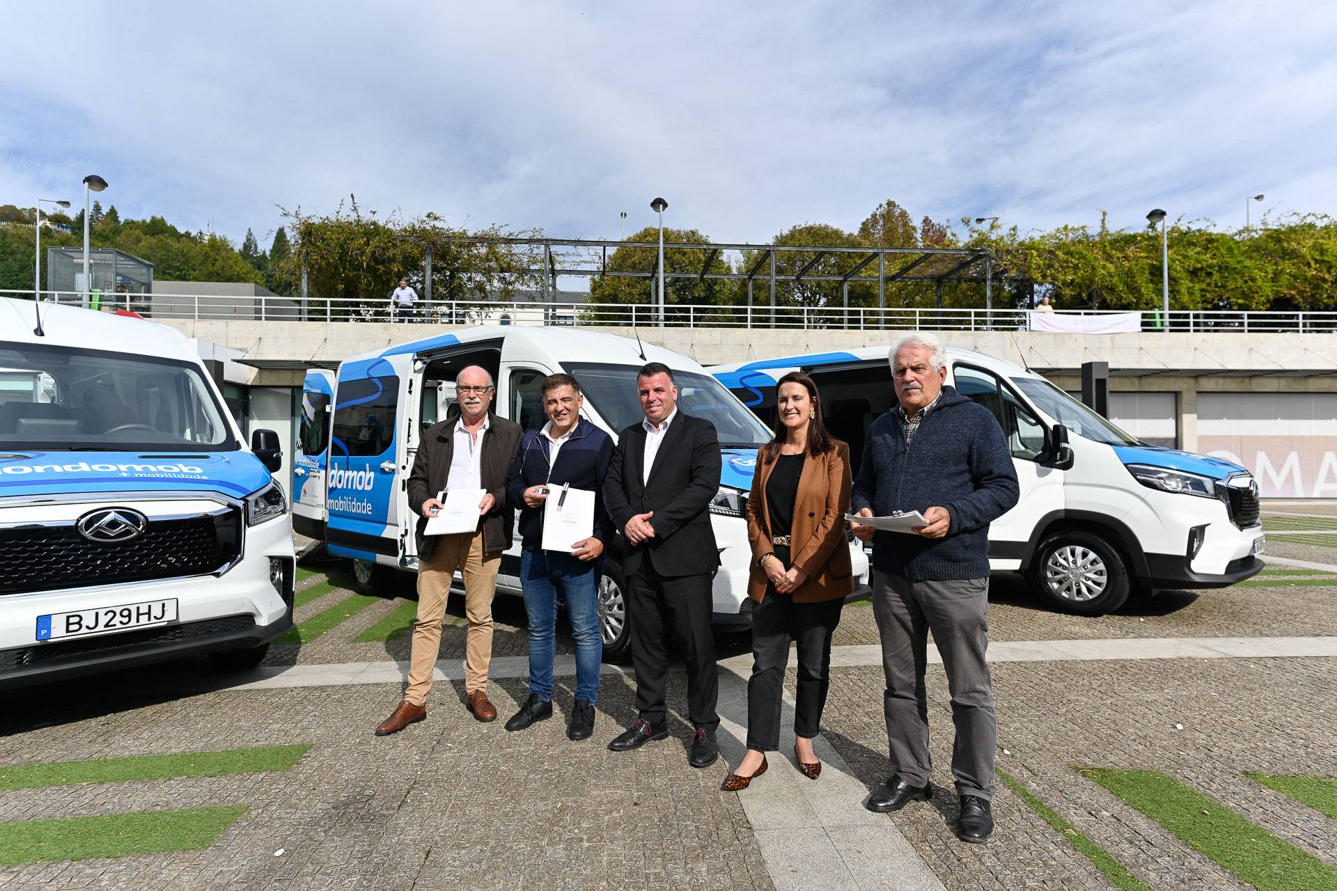 Câmara Municipal de Gondomar implementa serviço gratuito de transporte de passageiros flexível 7
