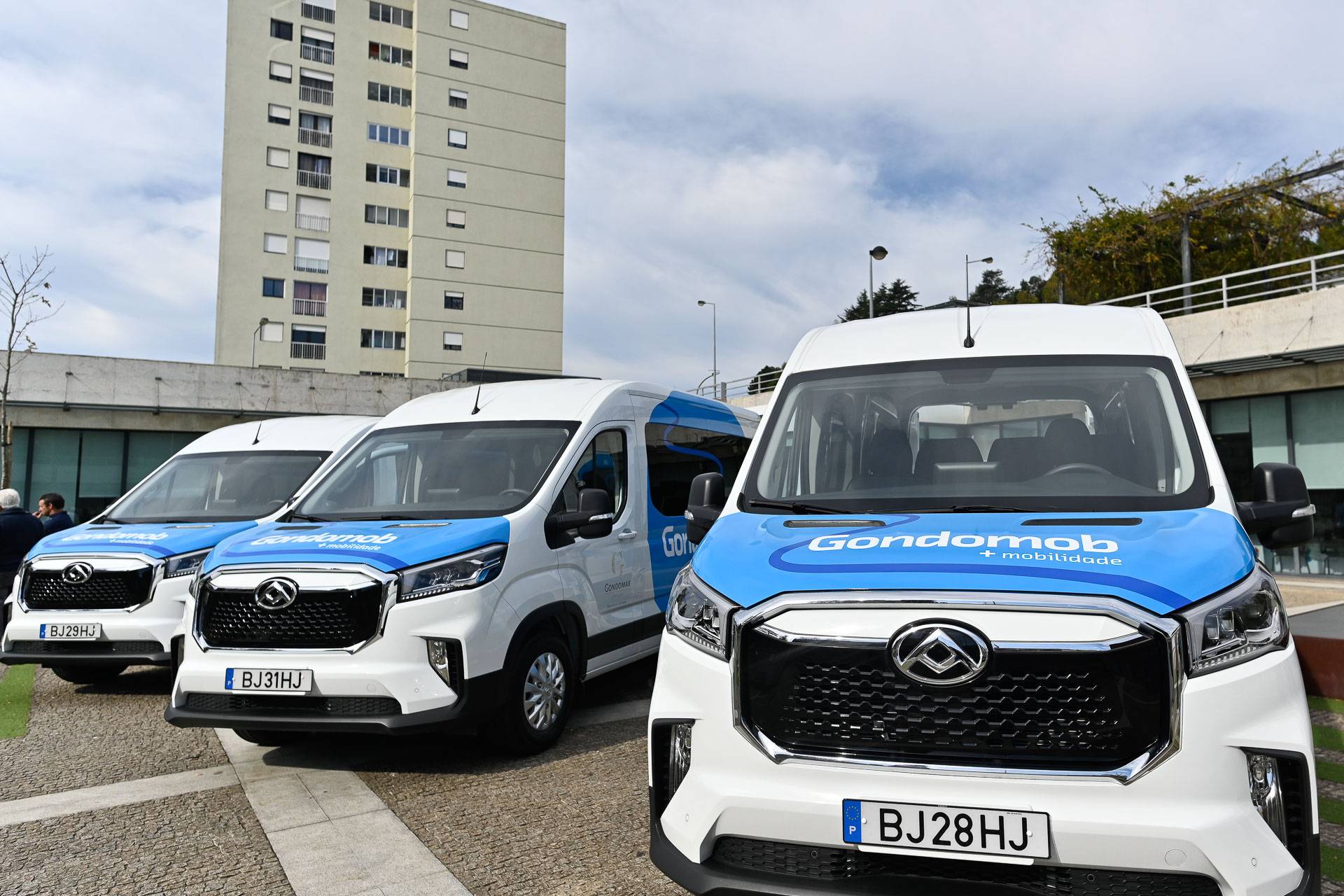 Câmara Municipal de Gondomar implementa serviço gratuito de transporte de passageiros flexível