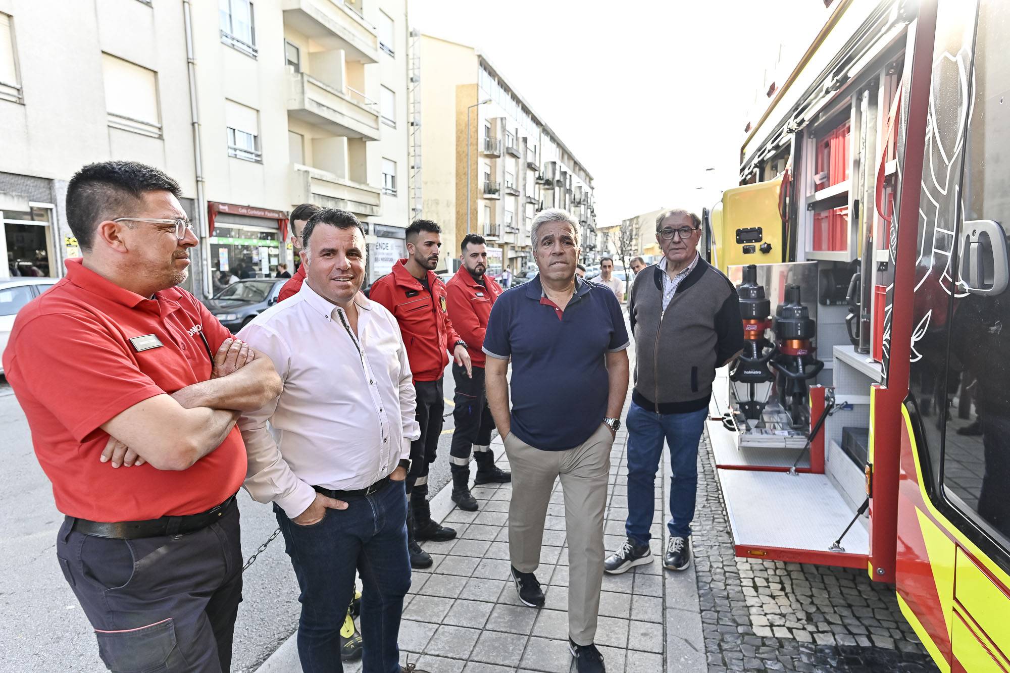 Bombeiros de Gondomar reforçados com novas viaturas 2