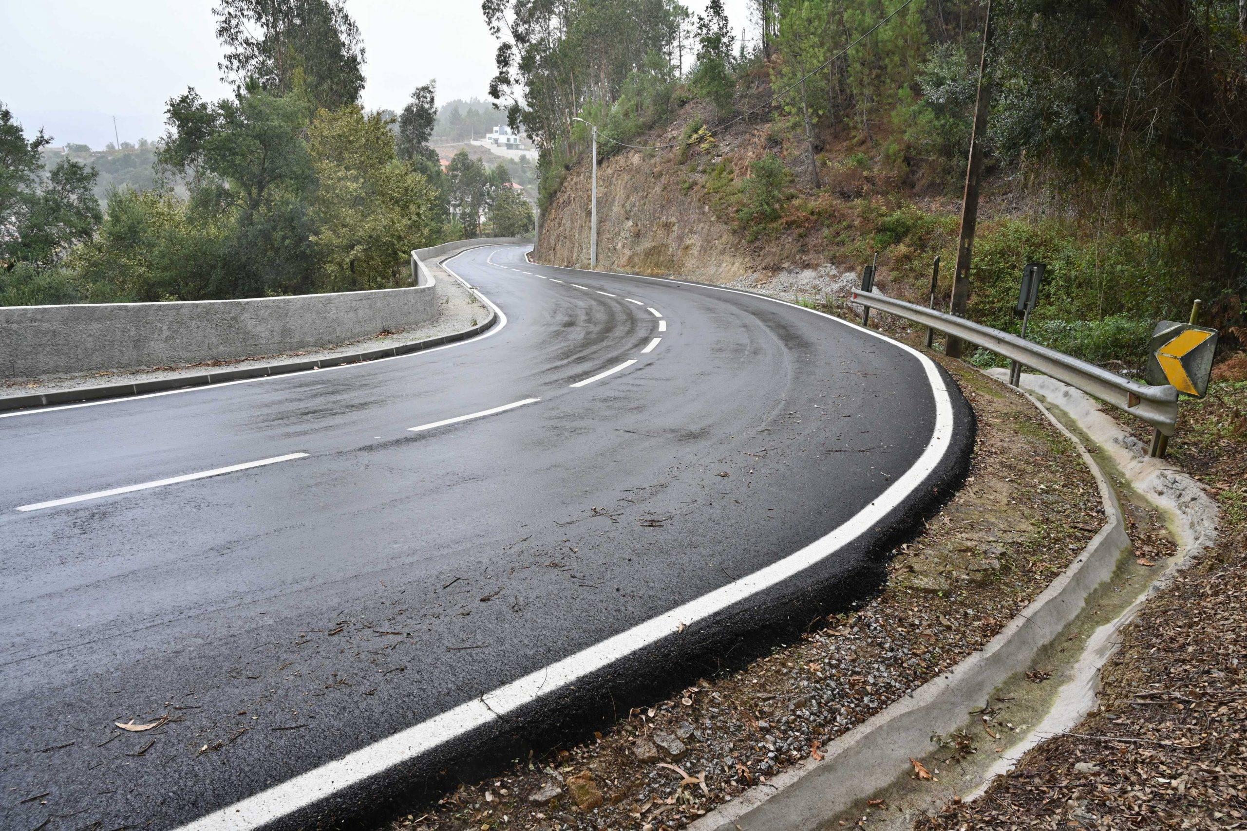 20220928_Obras_Avenida_Feysin_Lomba-scaled
