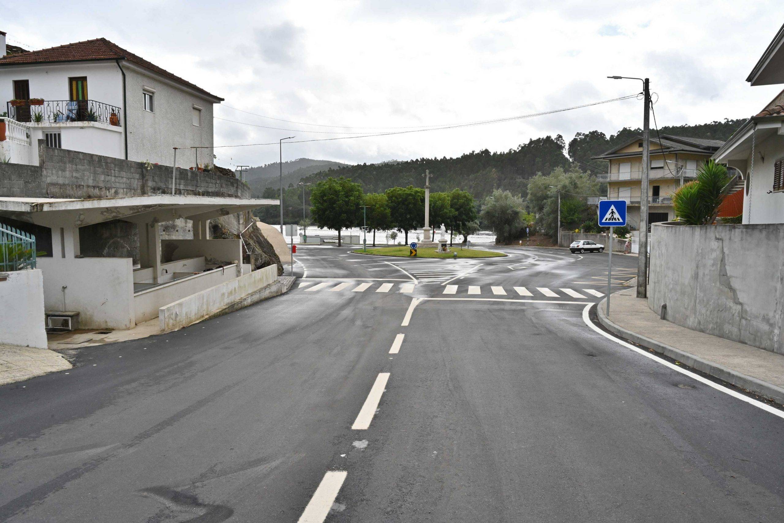 20220928_Obras_Avenida_Feysin_Lomba_0002-scaled