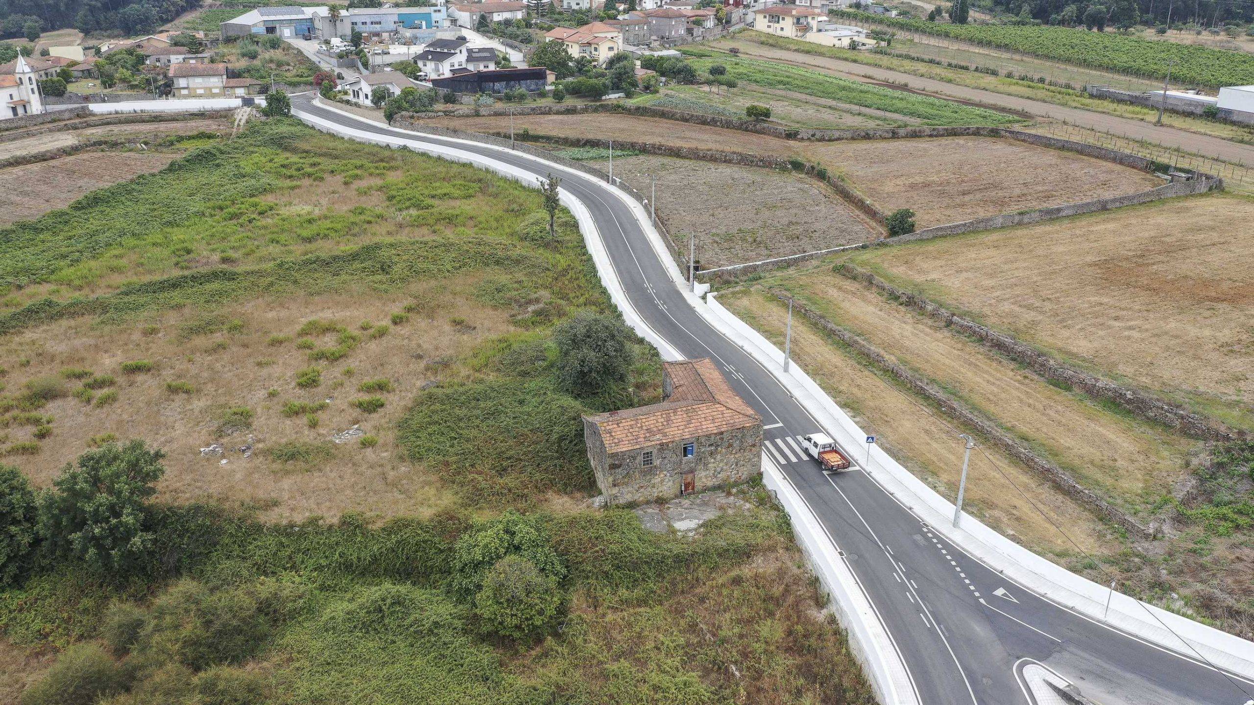jpc-20220811-drone-rua-minhoteira-0017-scaled