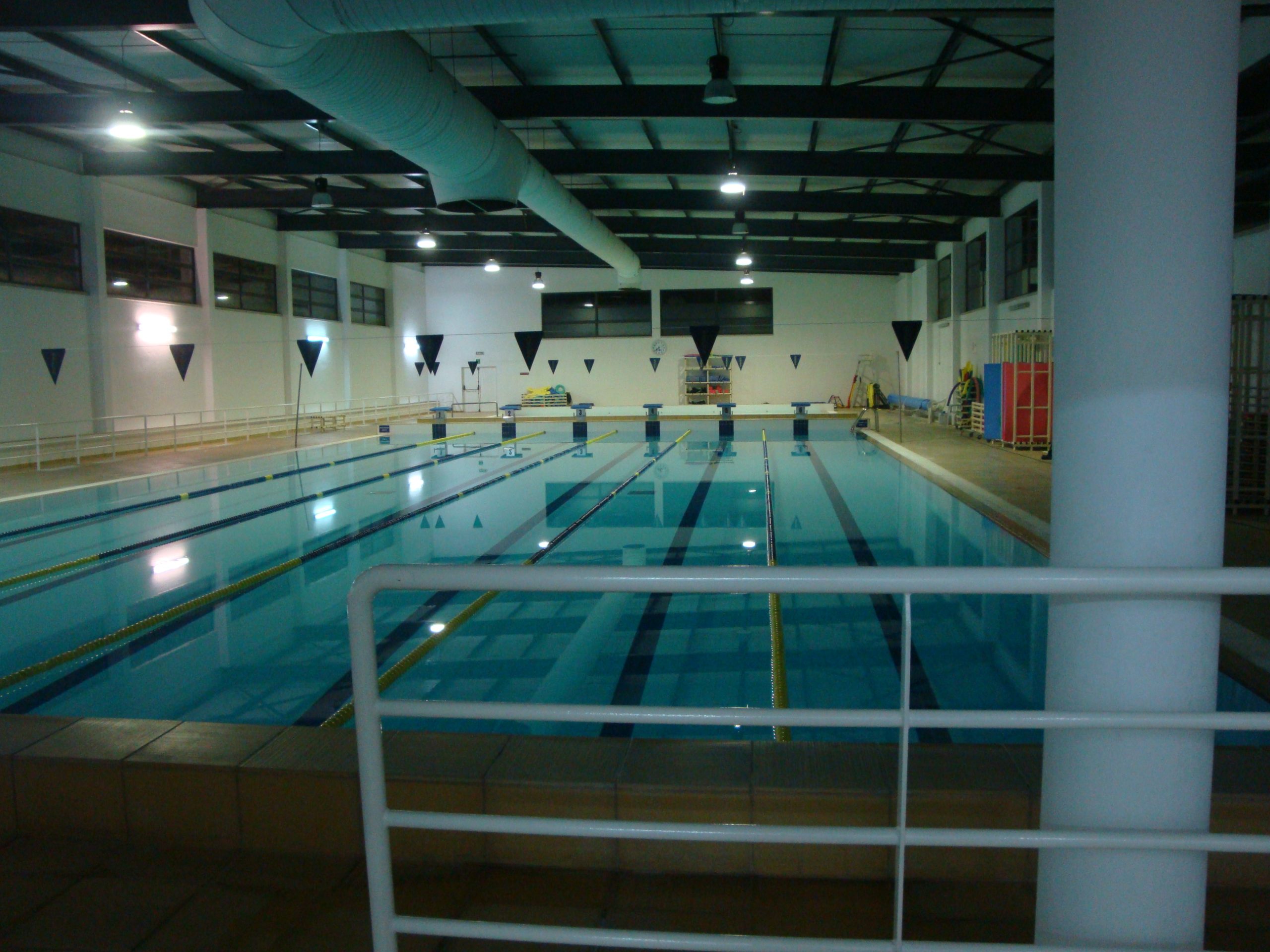 piscinamunciipaldefanzeres