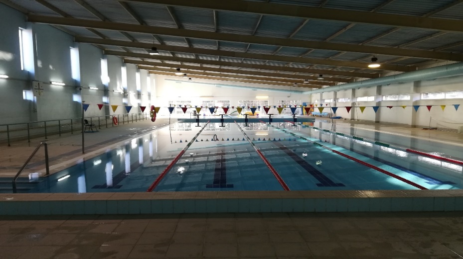 piscinamunicipaldemedas